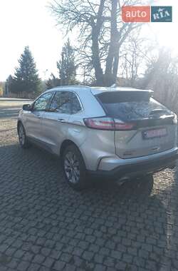 Позашляховик / Кросовер Ford Edge 2019 в Чернівцях