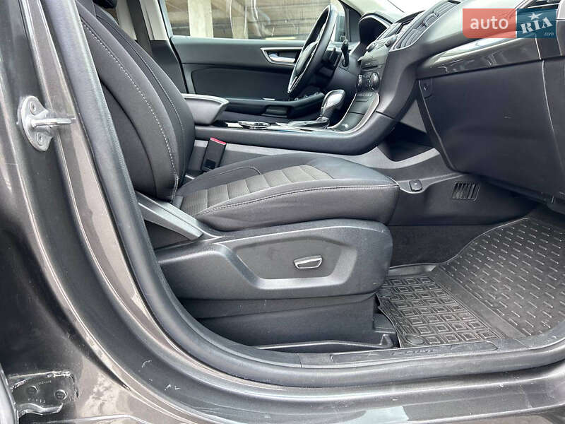 Внедорожник / Кроссовер Ford Edge 2018 в Киеве