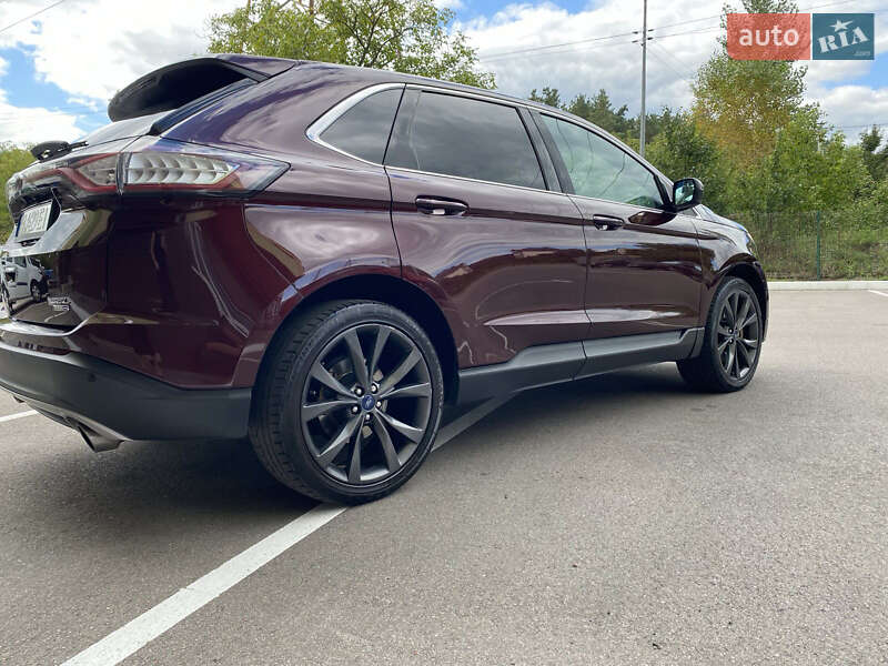 Позашляховик / Кросовер Ford Edge 2018 в Києві