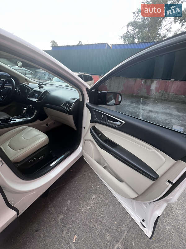 Позашляховик / Кросовер Ford Edge 2017 в Ірпені