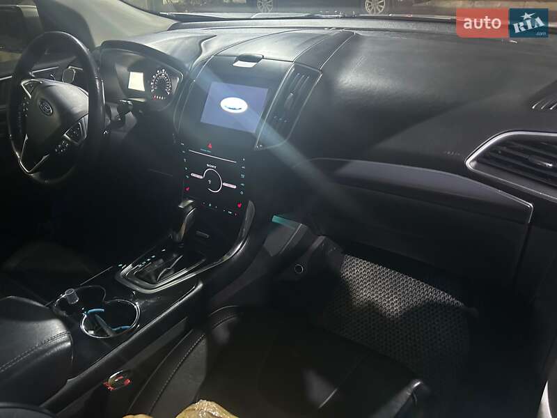 Позашляховик / Кросовер Ford Edge 2016 в Чернігові
