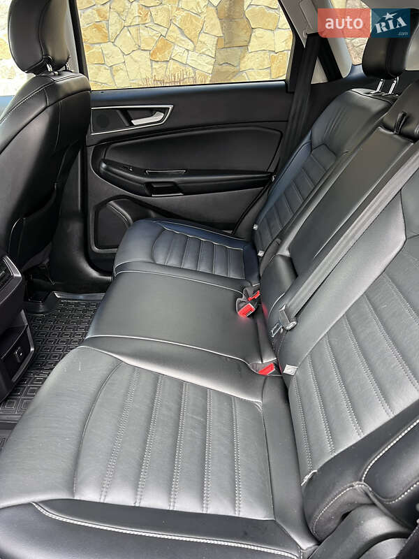 Внедорожник / Кроссовер Ford Edge 2018 в Киеве