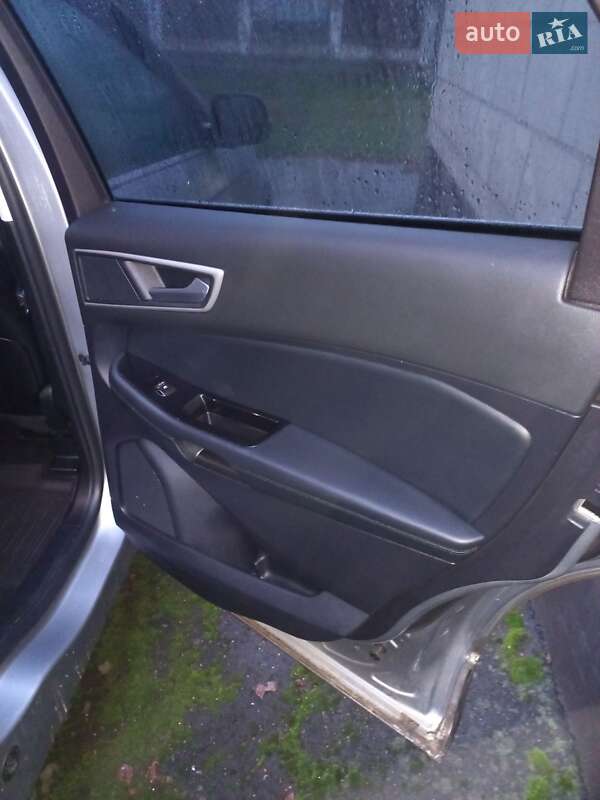 Позашляховик / Кросовер Ford Edge 2020 в Умані