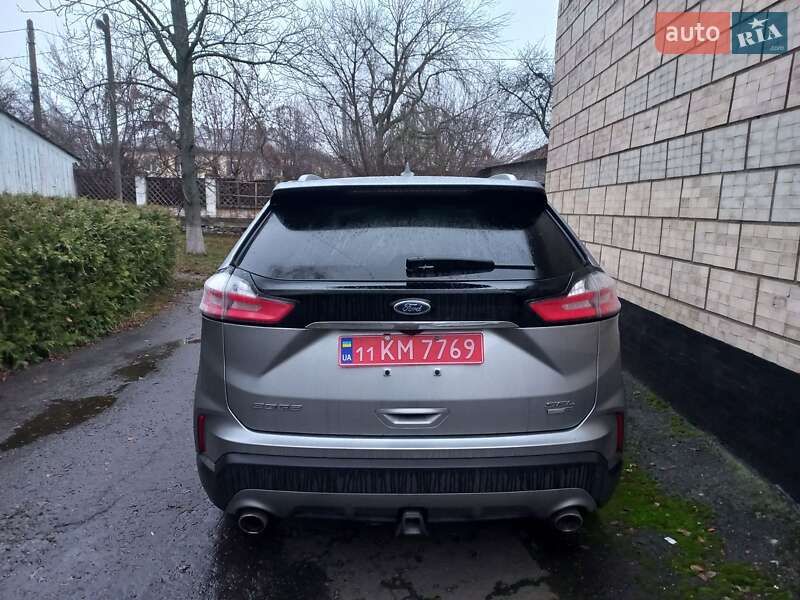 Позашляховик / Кросовер Ford Edge 2020 в Умані