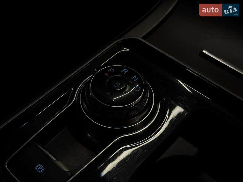 Позашляховик / Кросовер Ford Edge 2019 в Миколаєві