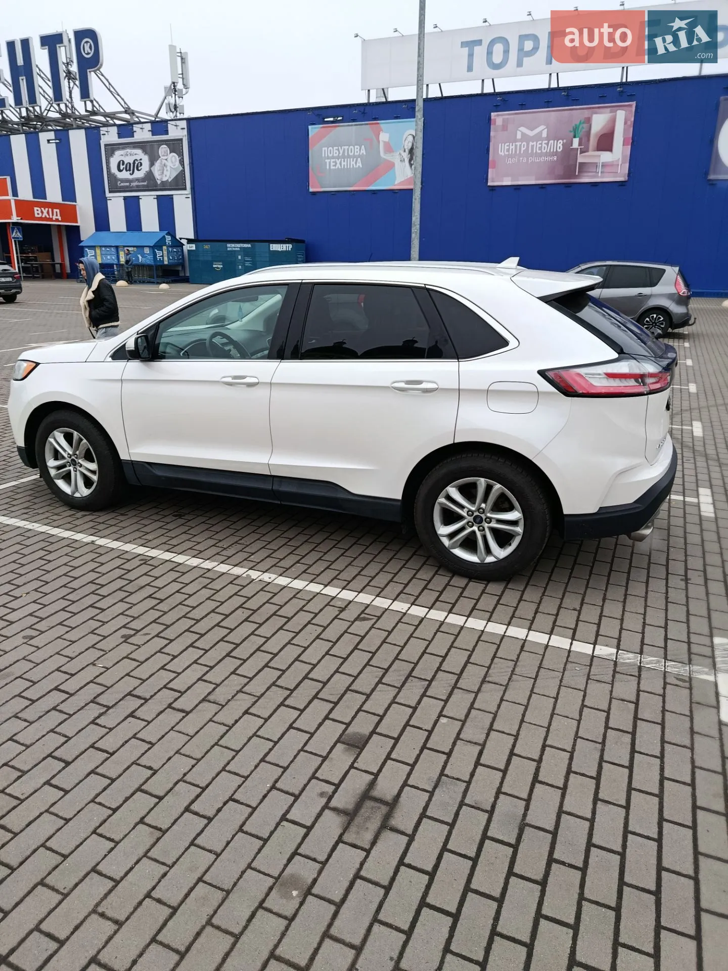2019 Ford Edge - мініатюра 3