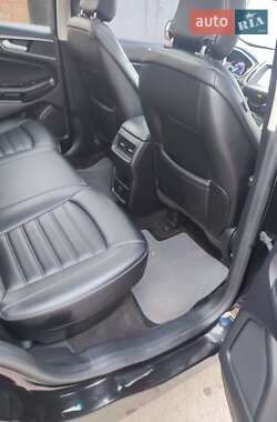 Внедорожник / Кроссовер Ford Edge 2019 в Ровно