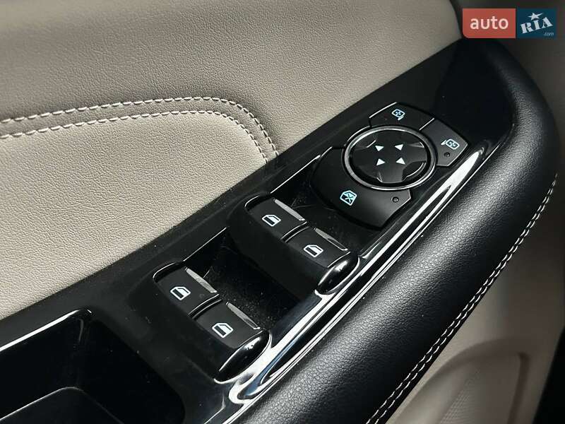 Позашляховик / Кросовер Ford Edge 2017 в Києві