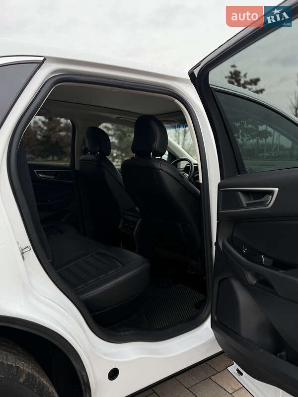 Позашляховик / Кросовер Ford Edge 2019 в Івано-Франківську