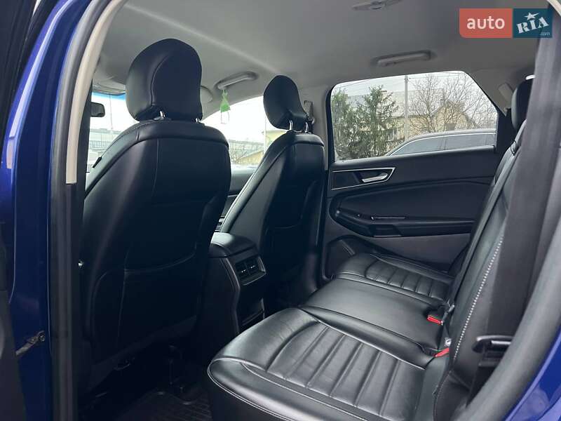 Позашляховик / Кросовер Ford Edge 2015 в Івано-Франківську