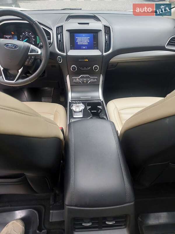 Внедорожник / Кроссовер Ford Edge 2019 в Ивано-Франковске