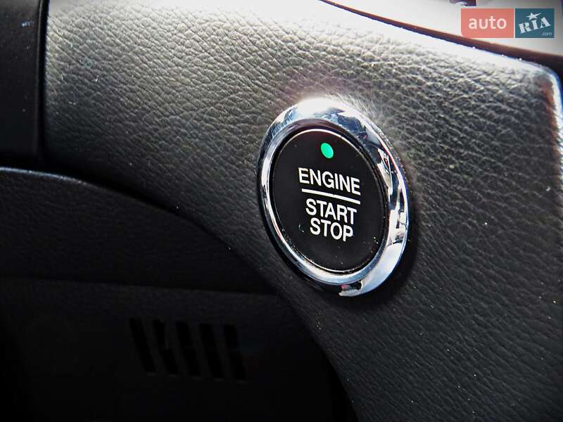 Внедорожник / Кроссовер Ford Edge 2015 в Черкассах