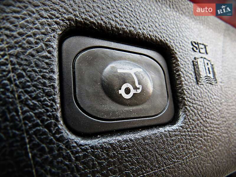 Внедорожник / Кроссовер Ford Edge 2015 в Черкассах