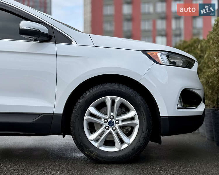 Внедорожник / Кроссовер Ford Edge 2019 в Киеве