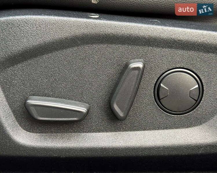 Внедорожник / Кроссовер Ford Edge 2019 в Киеве