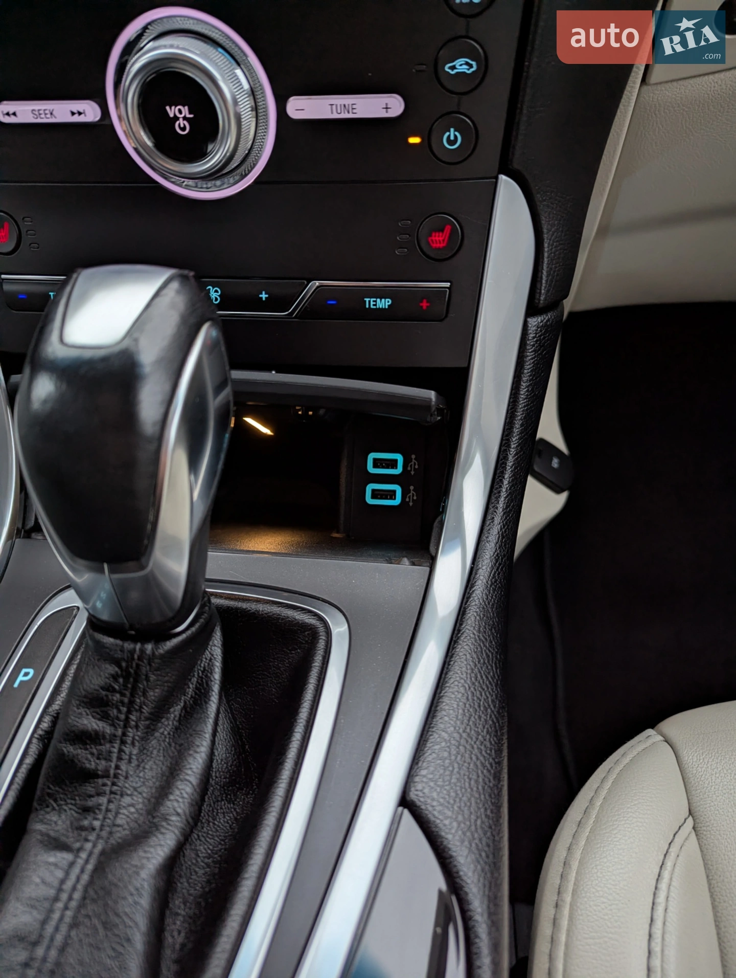2017 Ford Edge - мініатюра 36