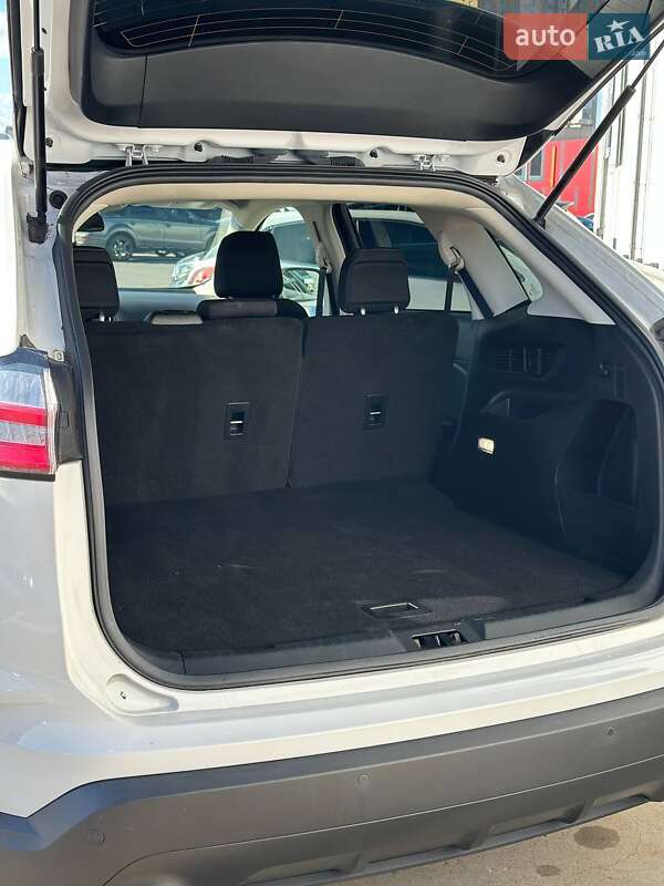 Внедорожник / Кроссовер Ford Edge 2020 в Киеве