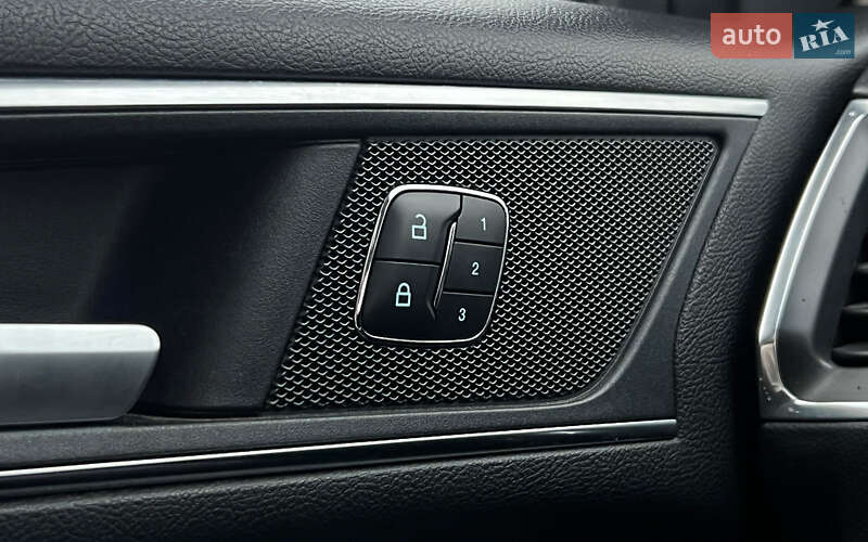 Внедорожник / Кроссовер Ford Edge 2018 в Львове