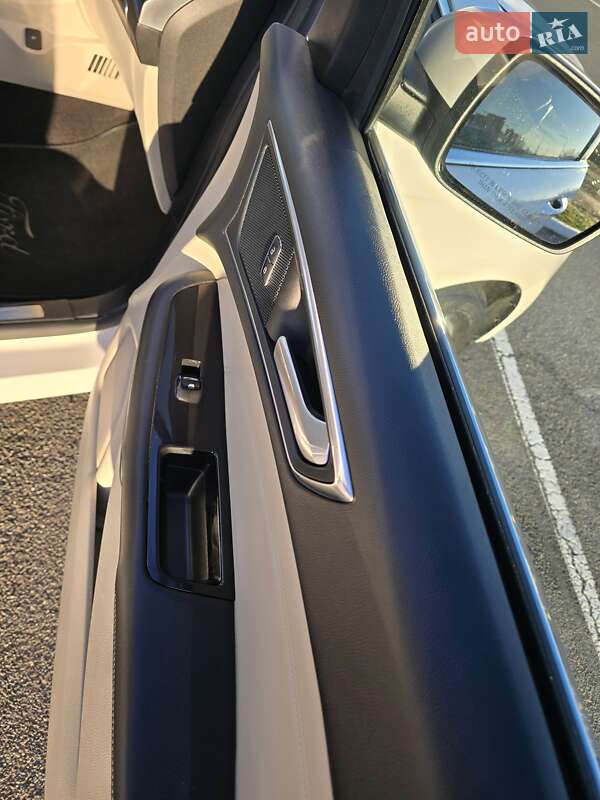 Внедорожник / Кроссовер Ford Edge 2017 в Киеве фото 11 Внедорожник / Кроссовер Ford Edge 2017 в Киеве