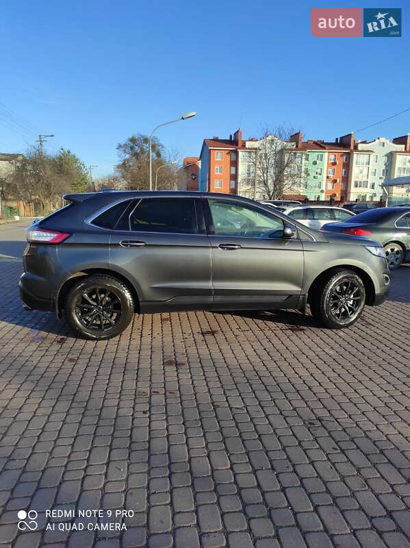 Позашляховик / Кросовер Ford Edge 2016 в Рівному