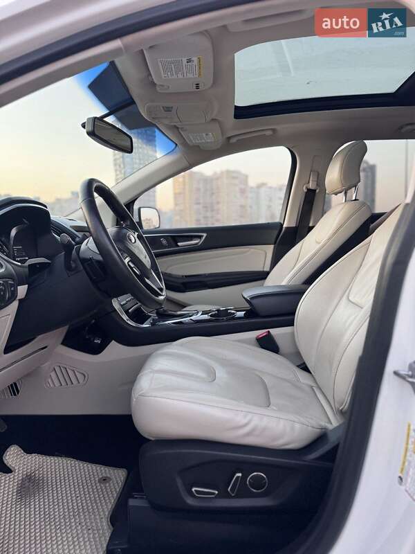 Внедорожник / Кроссовер Ford Edge 2016 в Киеве