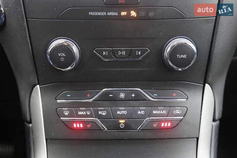 Внедорожник / Кроссовер Ford Edge 2018 в Киеве