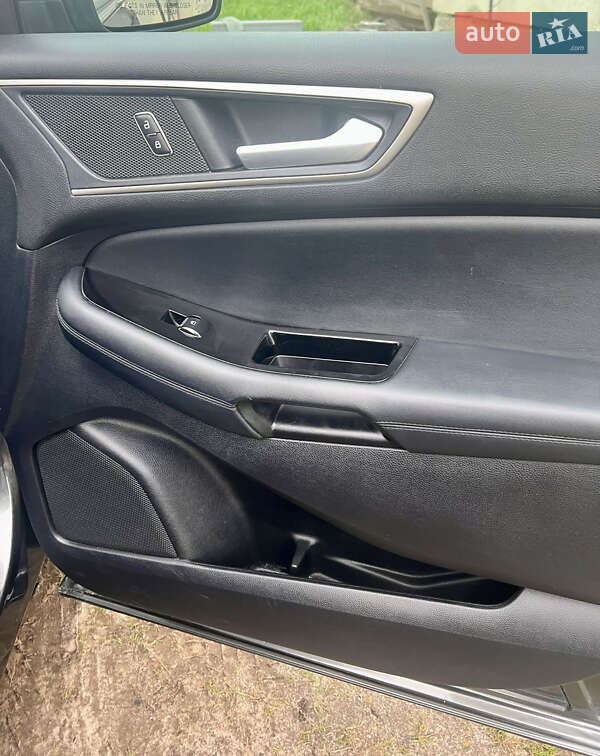 Внедорожник / Кроссовер Ford Edge 2019 в Ровно