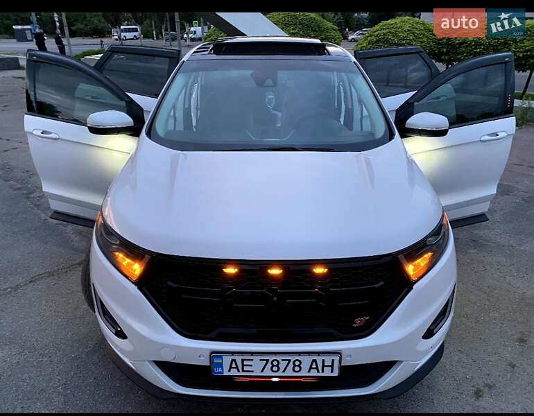 Ford Edge 2016