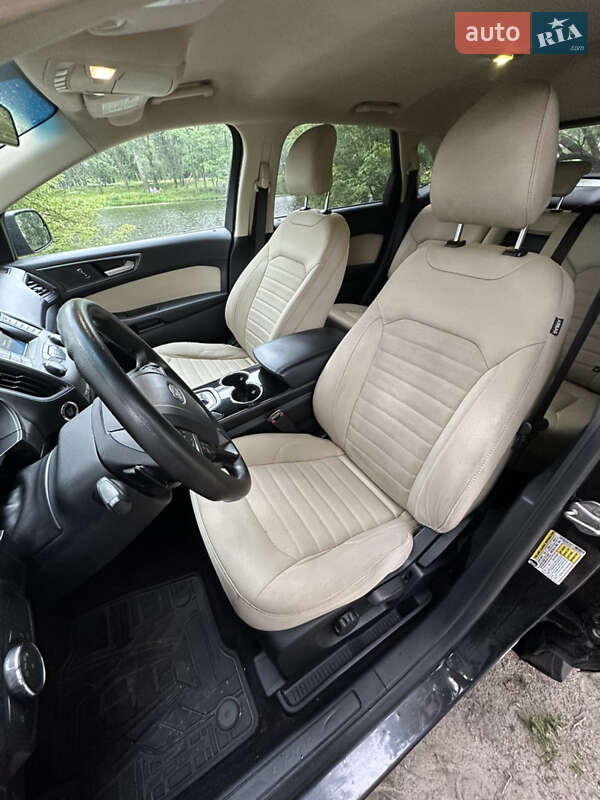 Внедорожник / Кроссовер Ford Edge 2015 в Сумах