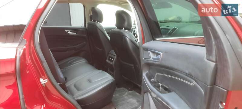 Позашляховик / Кросовер Ford Edge 2018 в Рівному