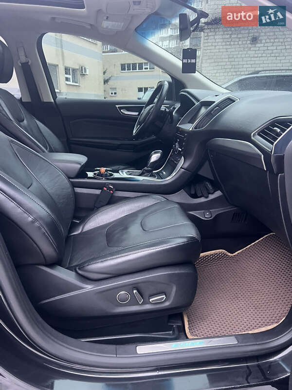 Позашляховик / Кросовер Ford Edge 2015 в Дніпрі фото 16 Позашляховик / Кросовер Ford Edge 2015 в Дніпрі