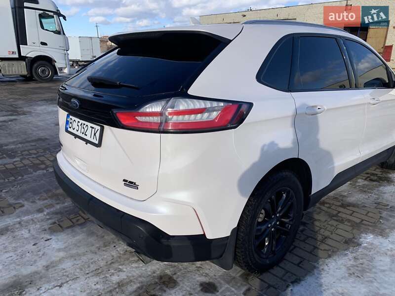 Позашляховик / Кросовер Ford Edge 2019 в Жовкві