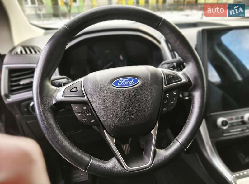 Внедорожник / Кроссовер Ford Edge 2023 в Ивано-Франковске