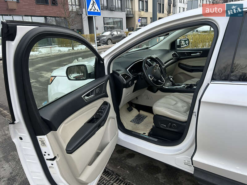 Позашляховик / Кросовер Ford Edge 2016 в Києві