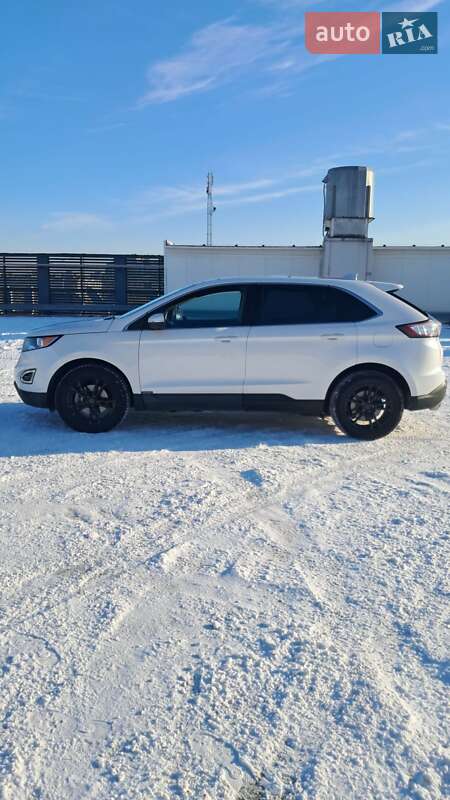 Позашляховик / Кросовер Ford Edge 2015 в Києві