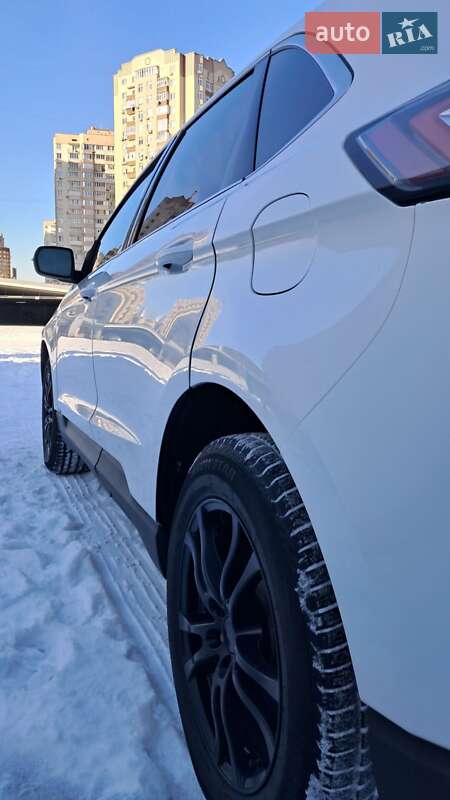 Позашляховик / Кросовер Ford Edge 2015 в Києві