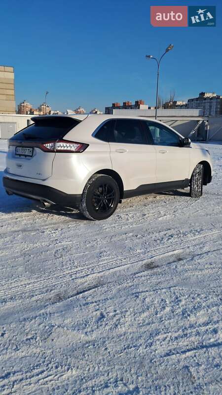 Позашляховик / Кросовер Ford Edge 2015 в Києві