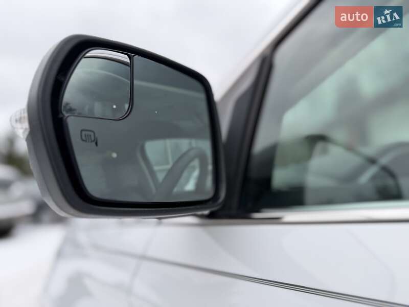 Позашляховик / Кросовер Ford Edge 2017 в Києві