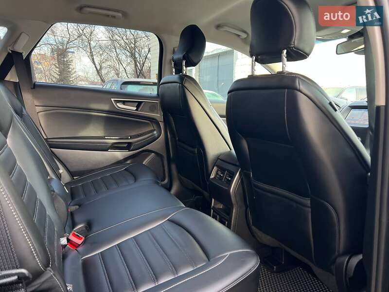 Позашляховик / Кросовер Ford Edge 2018 в Івано-Франківську