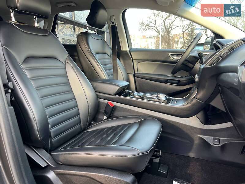Позашляховик / Кросовер Ford Edge 2018 в Івано-Франківську