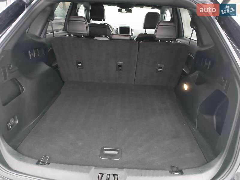 Позашляховик / Кросовер Ford Edge 2021 в Черкасах