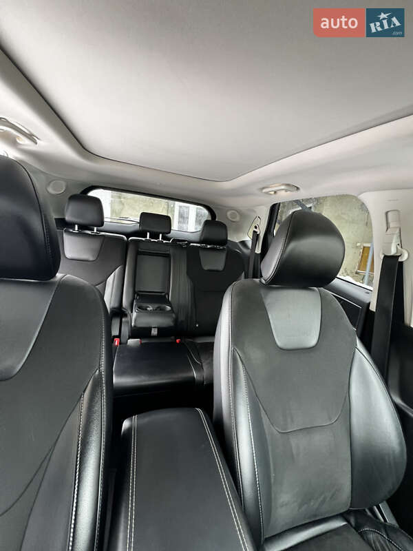 Внедорожник / Кроссовер Ford Edge 2017 в Городенке