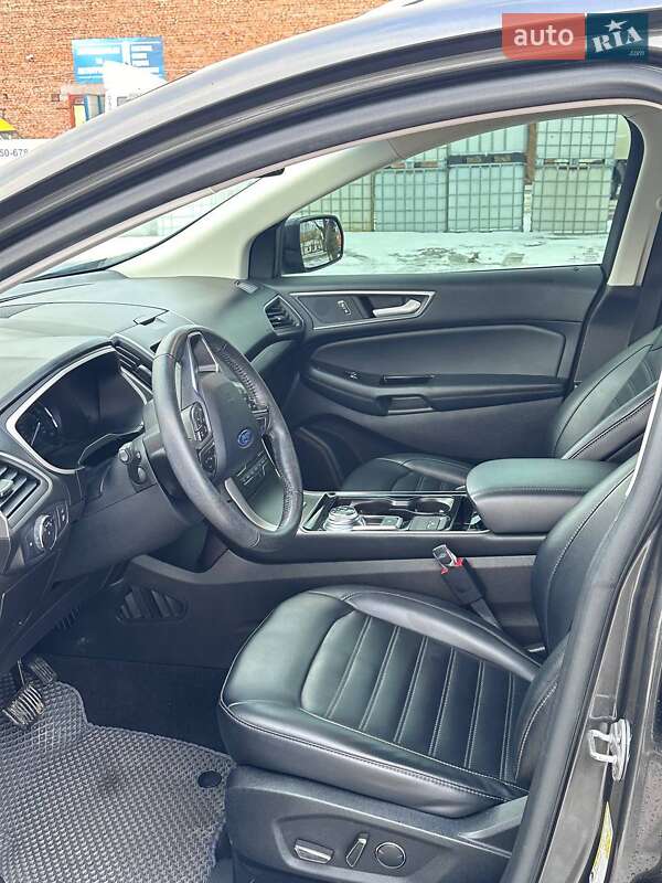 Позашляховик / Кросовер Ford Edge 2019 в Володимирі фото 23 Позашляховик / Кросовер Ford Edge 2019 в Володимирі