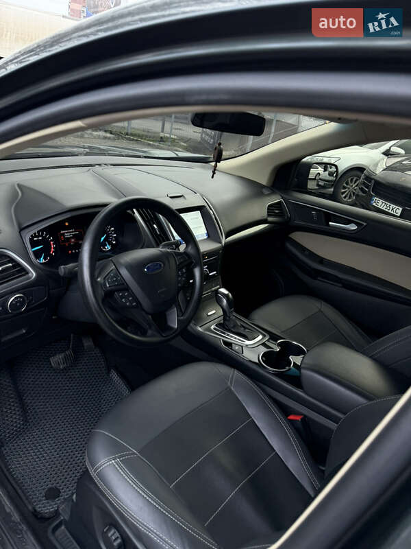 Позашляховик / Кросовер Ford Edge 2015 в Дніпрі