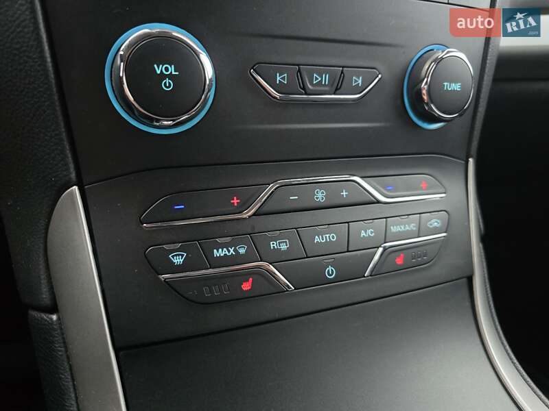 Внедорожник / Кроссовер Ford Edge 2019 в Полтаве