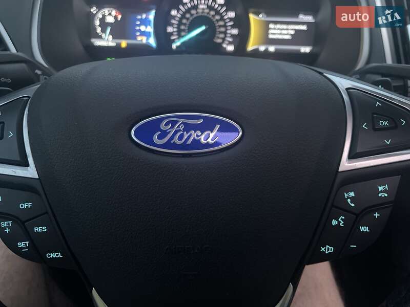 Внедорожник / Кроссовер Ford Edge 2015 в Хмельницком