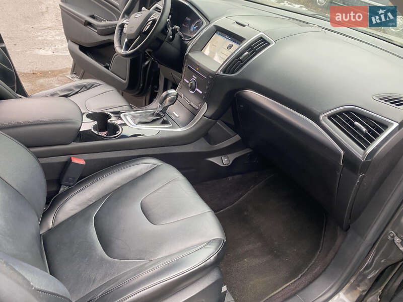 Внедорожник / Кроссовер Ford Edge 2016 в Черноморске