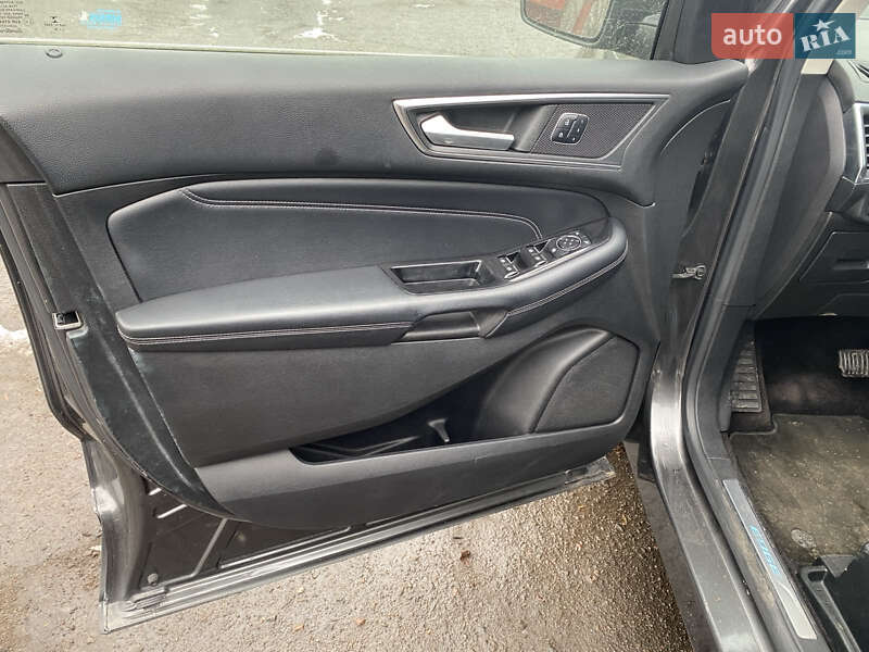 Внедорожник / Кроссовер Ford Edge 2016 в Черноморске
