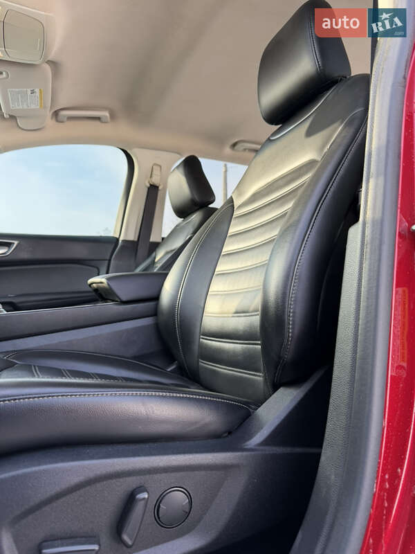 Внедорожник / Кроссовер Ford Edge 2020 в Киеве