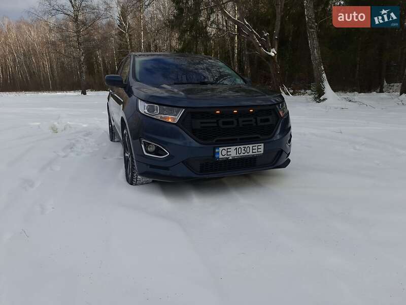Внедорожник / Кроссовер Ford Edge 2016 в Сторожинце